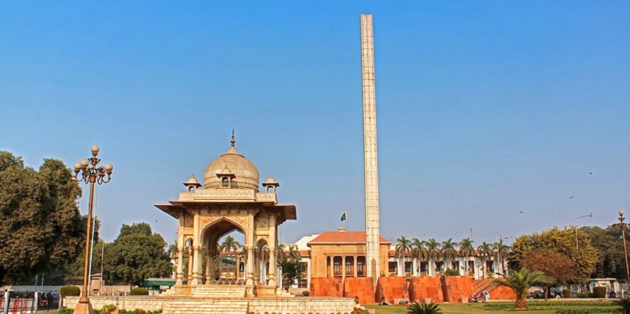  Islamic Summit Minar (Tower)