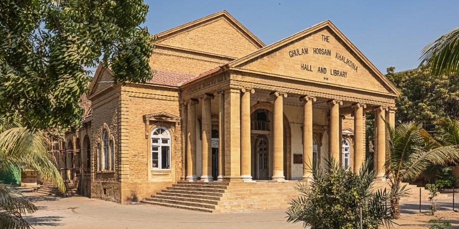 Khaliq Dina Public Hall and Library
