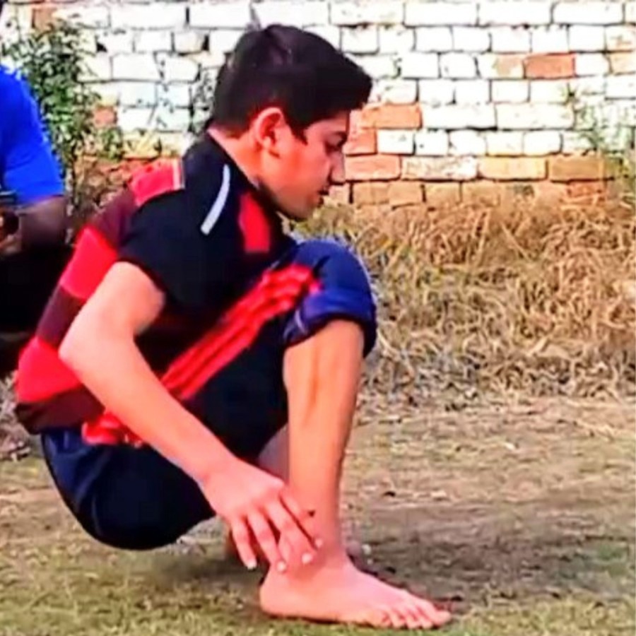 Most Kip-Ups in One Minute